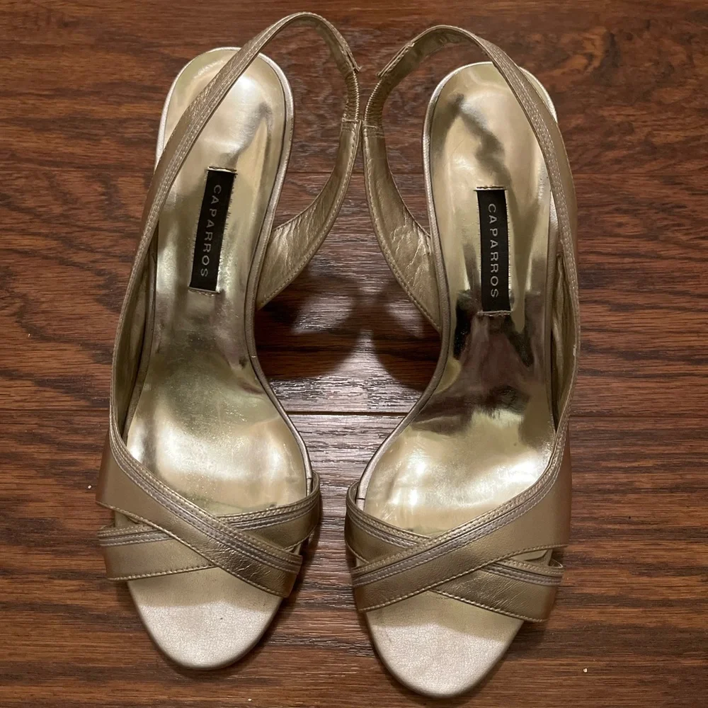 CAPARROS METALLIC Gold SPECIAL OCCASION FORMAL HEELS